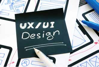 Maquette UX/UI personnalisée aux couleurs de l’entreprise, responsive et optimisée pour mobiles et tablettes, créée par Webdesign OI à La Réunion.